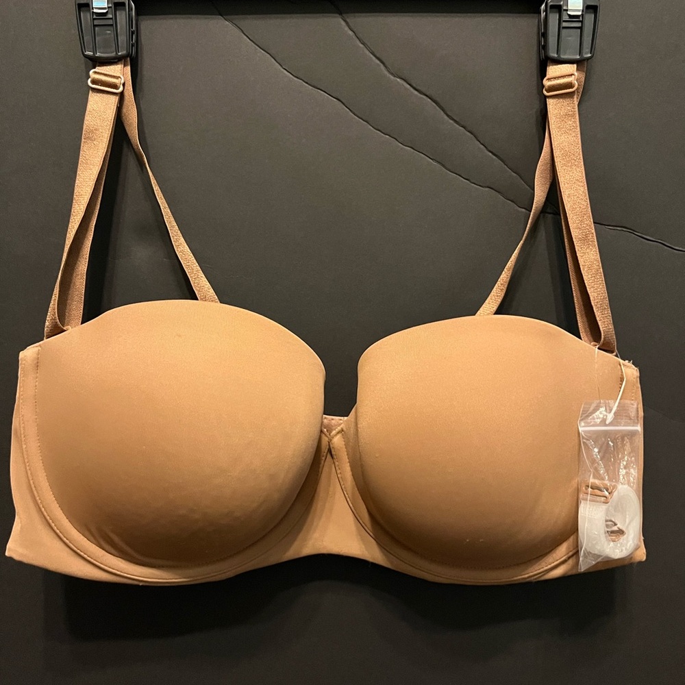 Cacique 38DD Bra